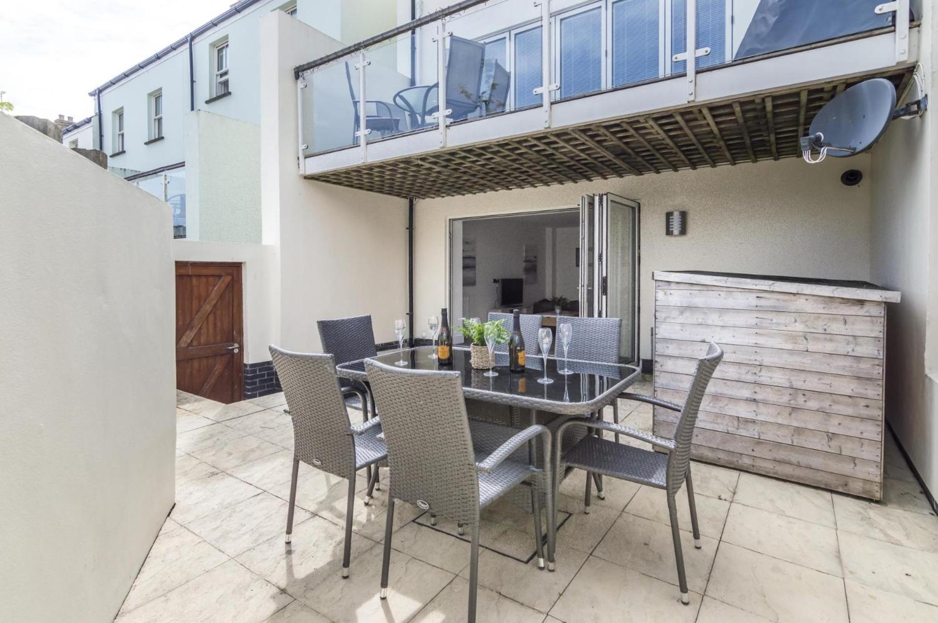 Milford Street - 5 Bedroom Luxurious Holiday Home - Saundersfoot Exteriör bild