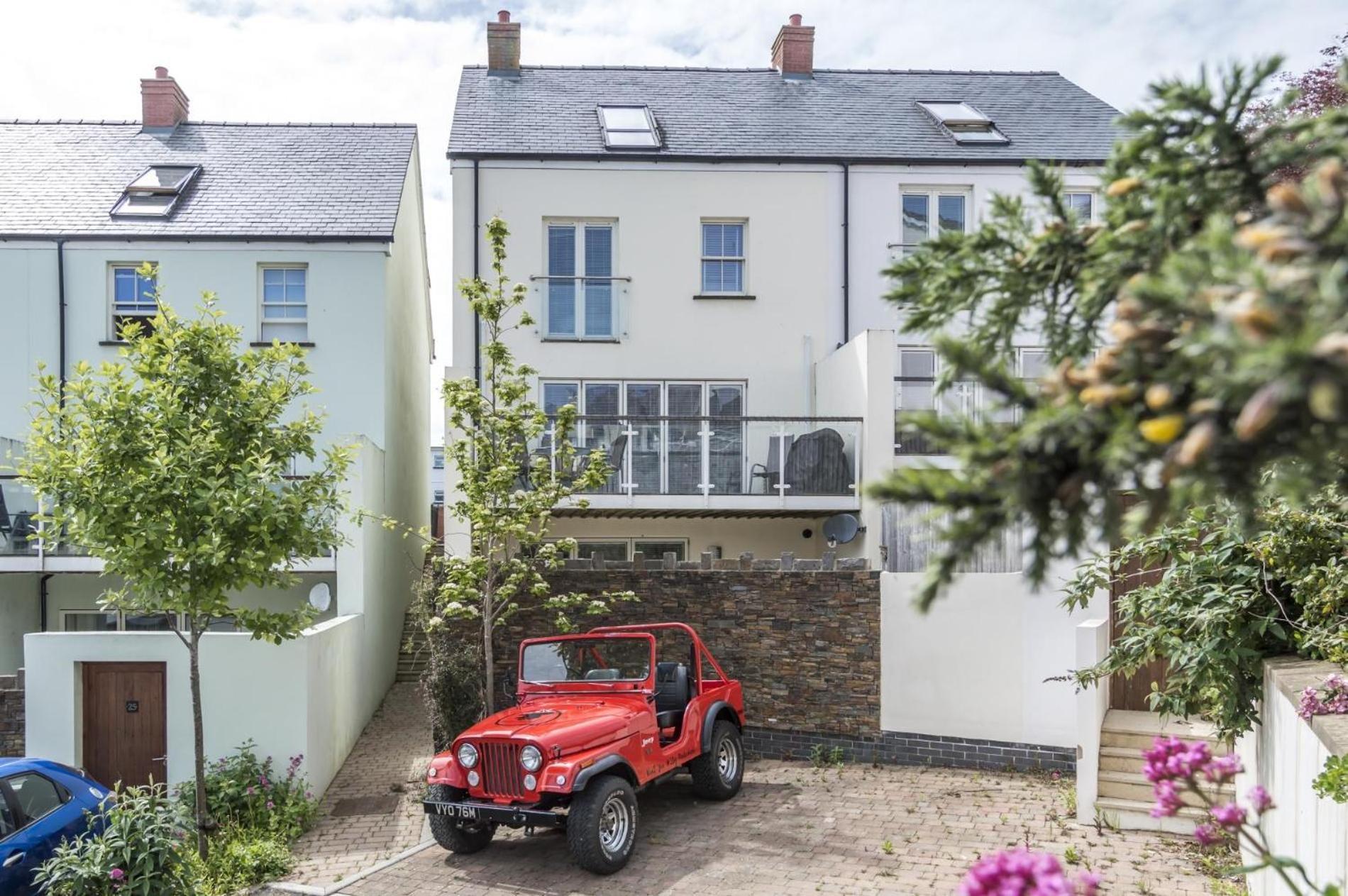 Milford Street - 5 Bedroom Luxurious Holiday Home - Saundersfoot Exteriör bild